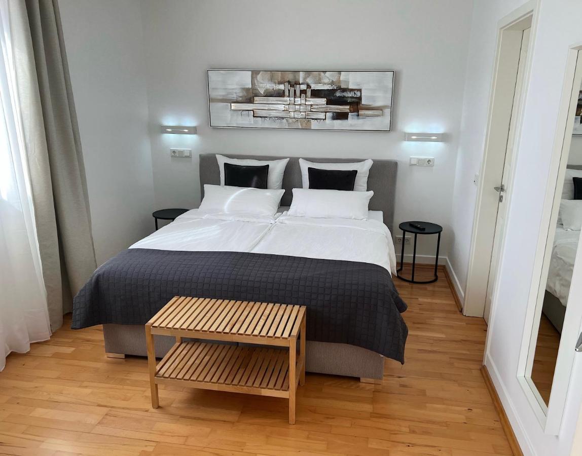 Weingut-Aparthotel Olinger Mehring  Cameră foto