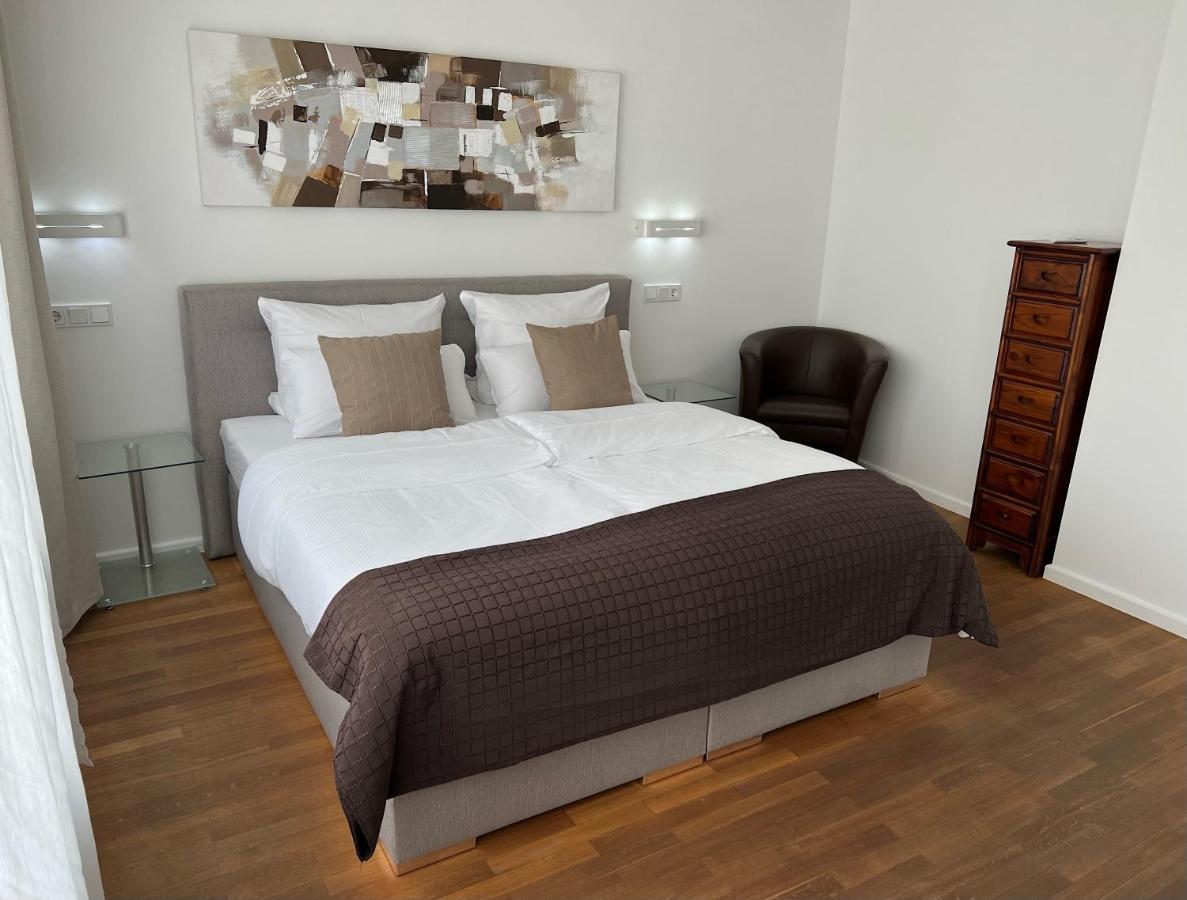Weingut-Aparthotel Olinger Mehring  Cameră foto